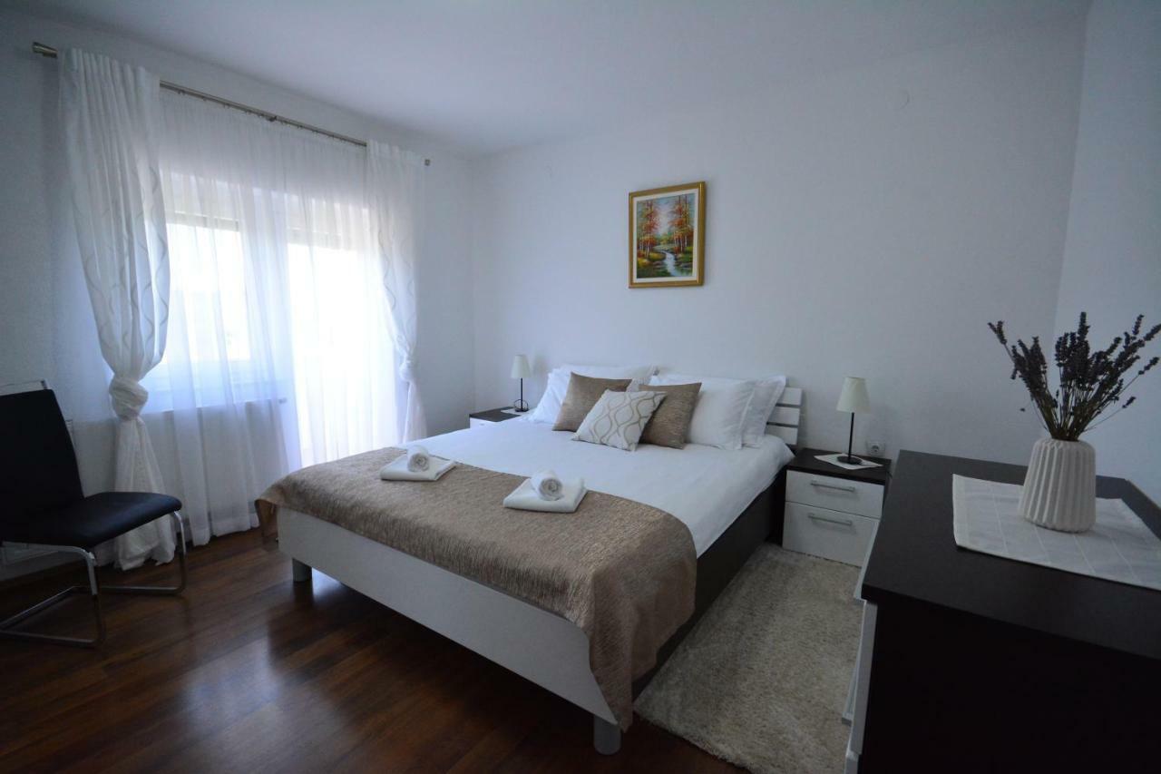 Apartman Viktoria Раковица Екстер'єр фото